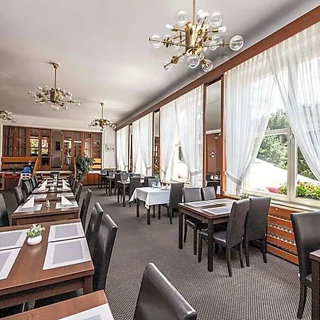 Hotel Parkhotel Skalní Město Jičín